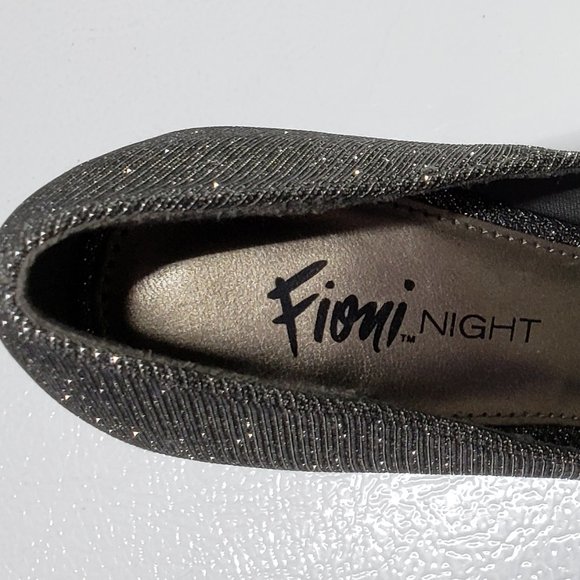 Dark Grey Glitter Shoes in size 5 and Cluch Purse - Picture 4 of 4